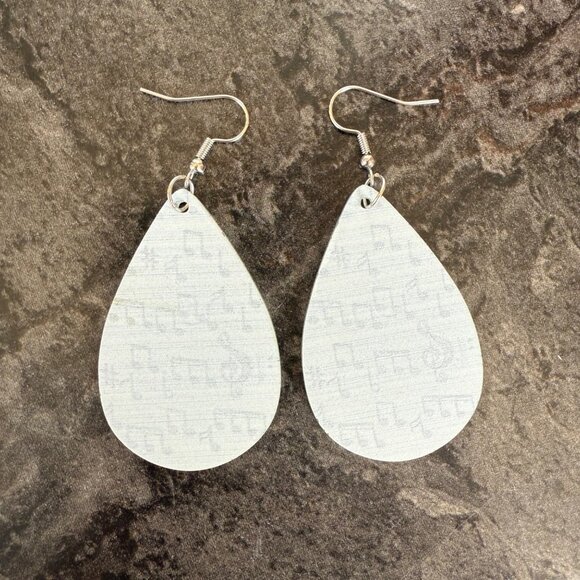 Music Note Teardrop Earrings Lightweight Dangle Jewelry Theater Music Gift - Picture 3 of 9